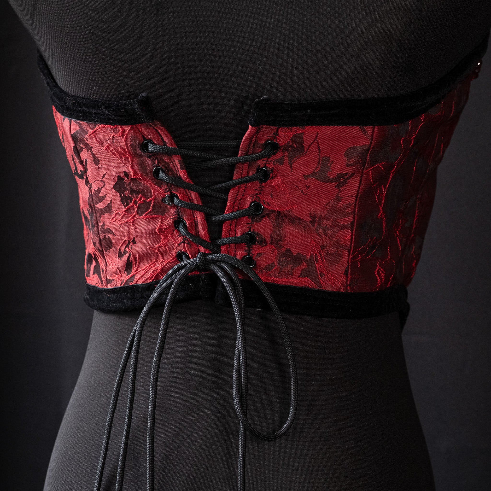Corset "Red blood" - S / M