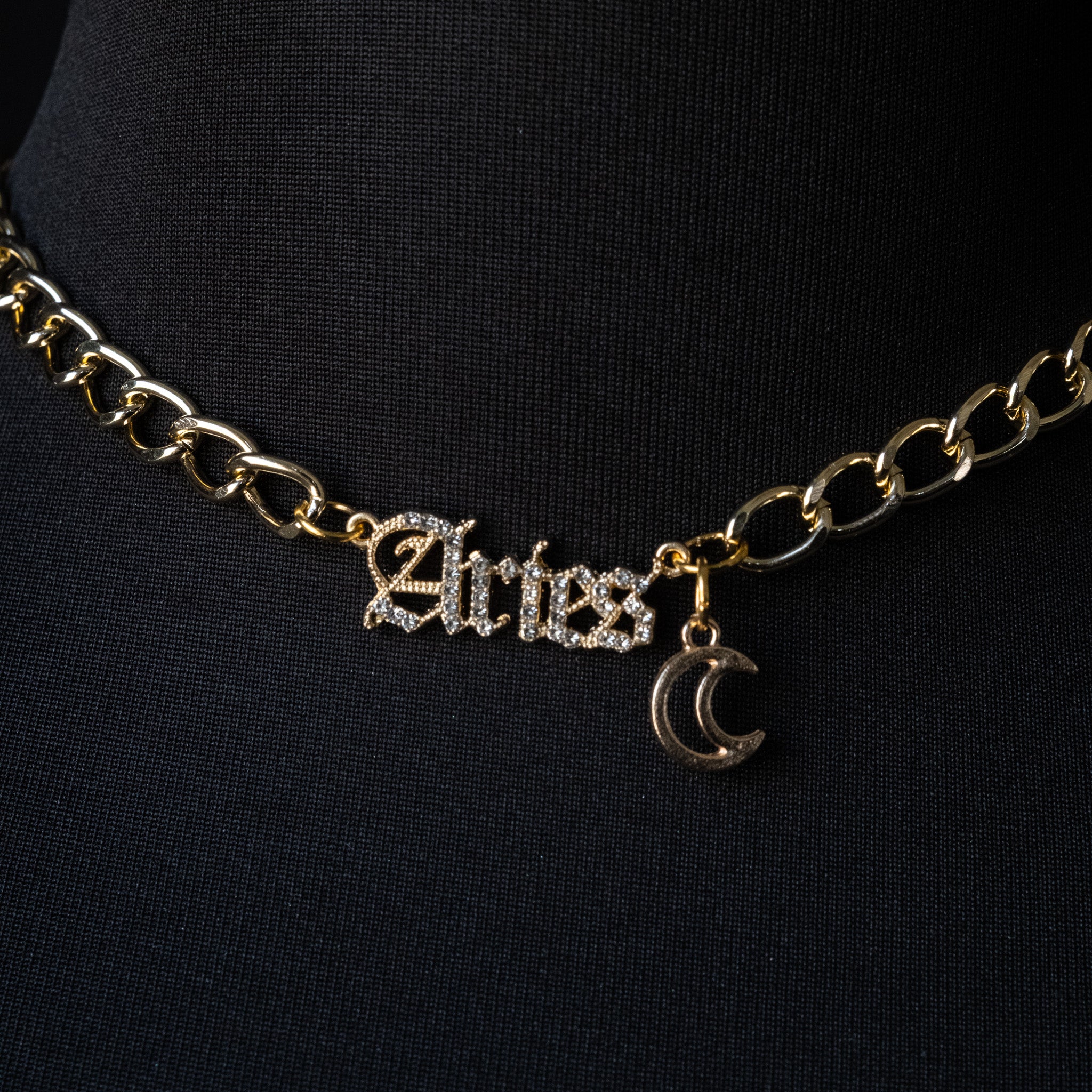 Collier Astro