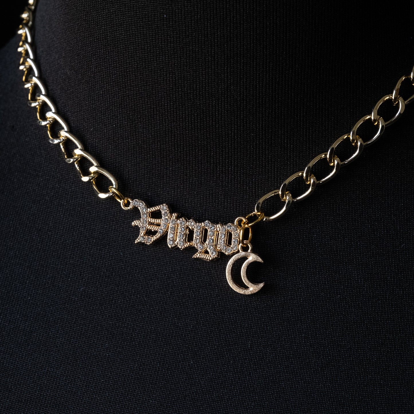 Collier Astro