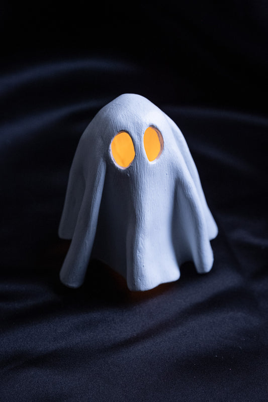 Le fantôme et sa bougie