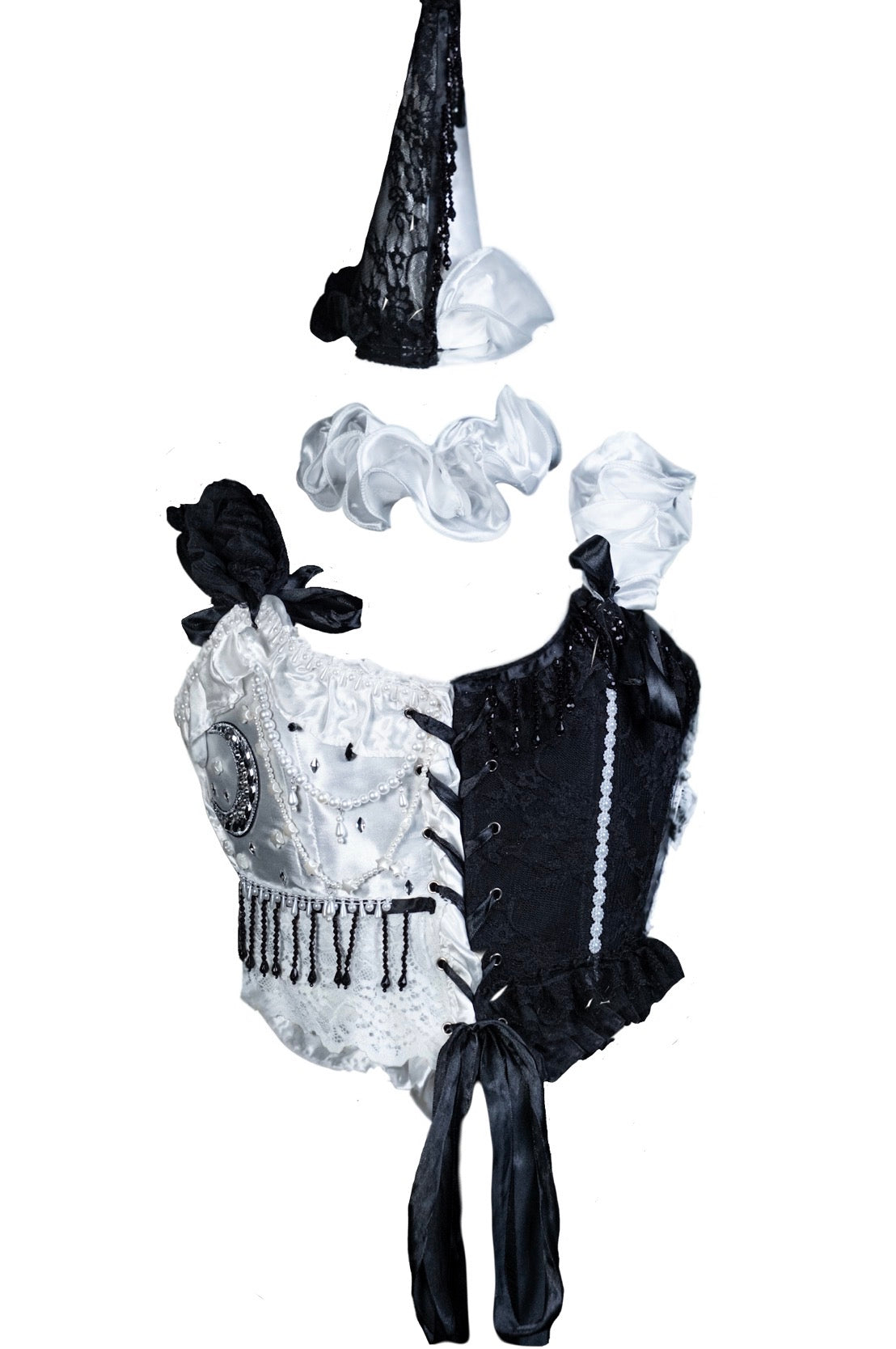 Corset Pierrot noir et blanc avec collerette, perles et détails en dentelle