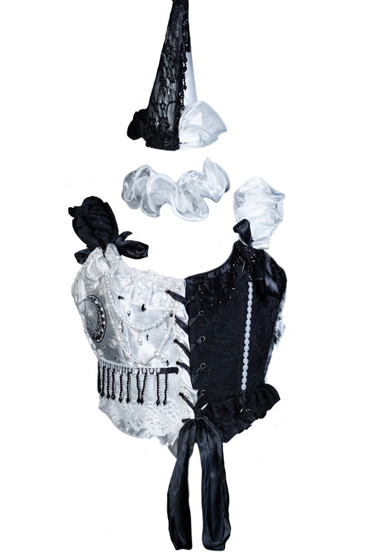 Corset Pierrot noir et blanc avec collerette, perles et détails en dentelle
